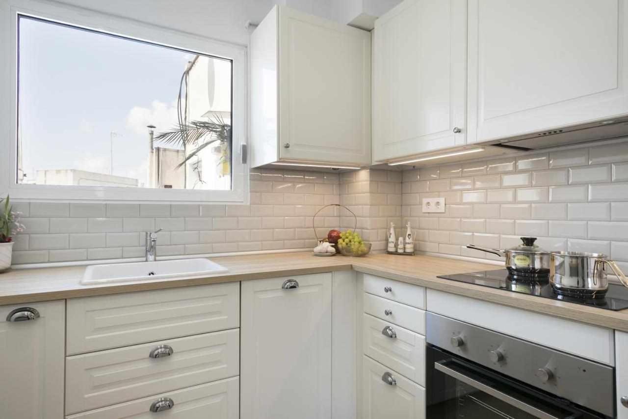 Apartment Leonor Barcelona Luaran gambar